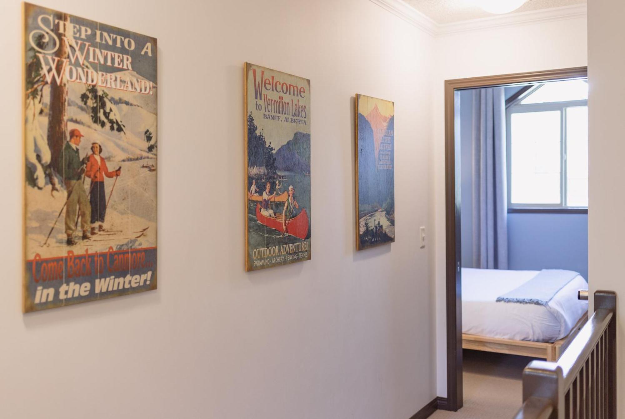 Grassihaus Mountain Getaway Apartment Canmore Exterior photo